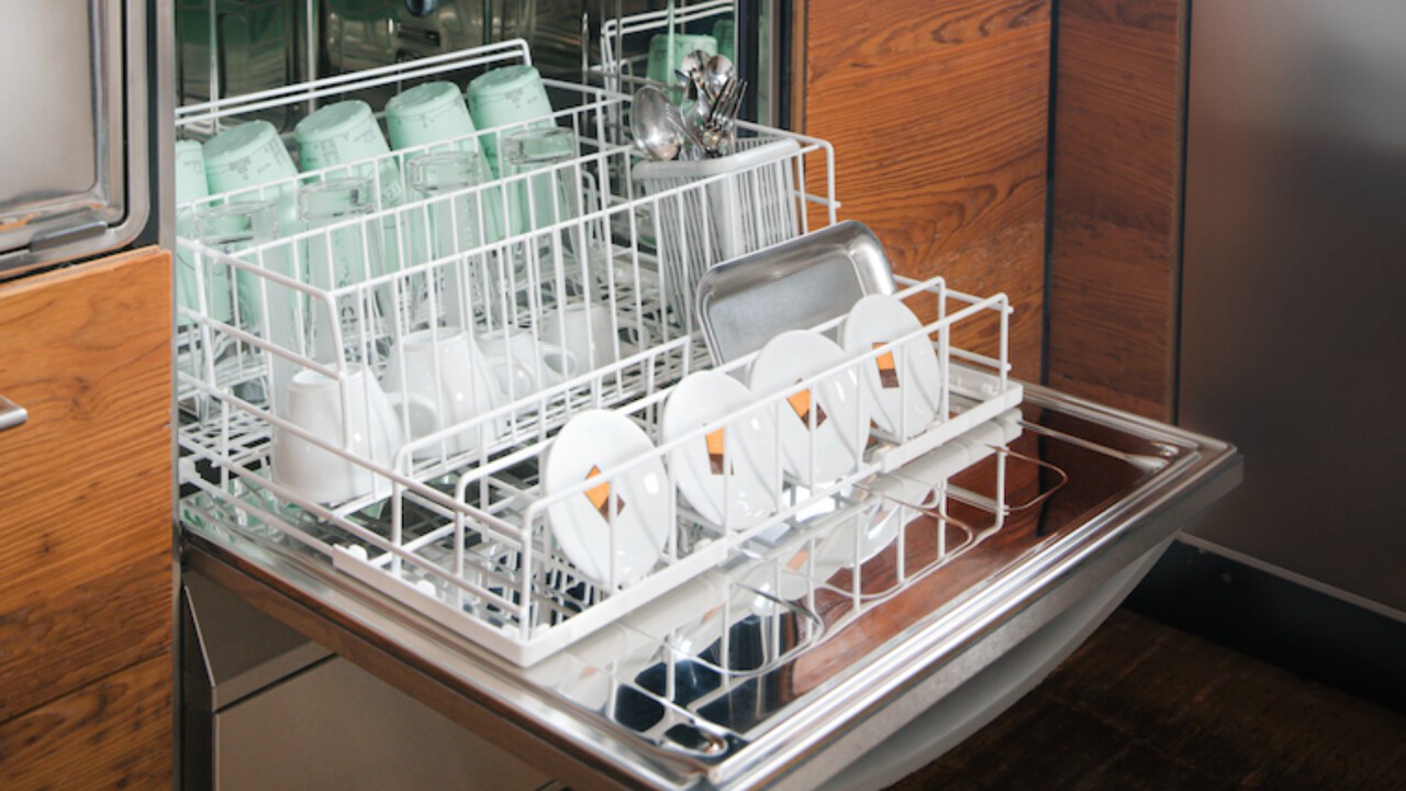 Winterhalter rack with reusable cup wash insert