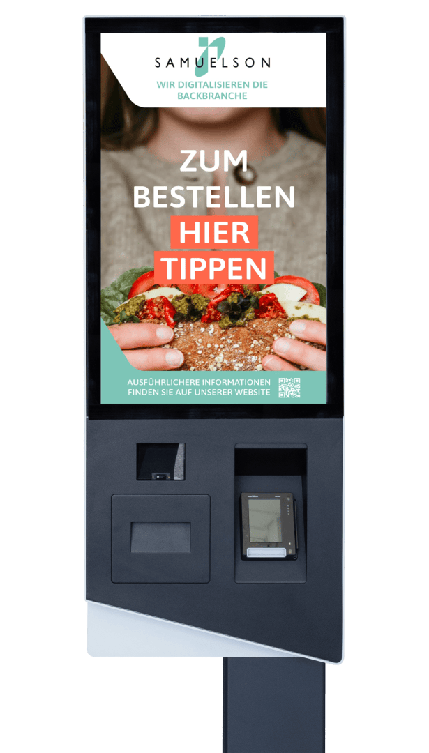 Ein Touchscreen-Bestellkiosk zeigt ein Bild des Essens, den deutschen Text „ZUM BESTELLEN HIER TIPPEN“ und das Markenzeichen von Samuelson. Darunter befinden sich ein Kartenleser, ein Belegschlitz und ein QR-Code.