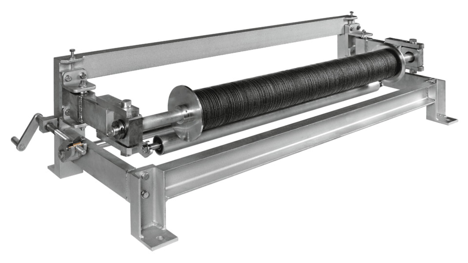 Eine Industriemaschine aus Metall mit einer zylindrischen Rolle, die mit Kabel oder Draht umwickelt ist und von einem stabilen rechteckigen Rahmen mit einer Handkurbel an einer Seite getragen wird.