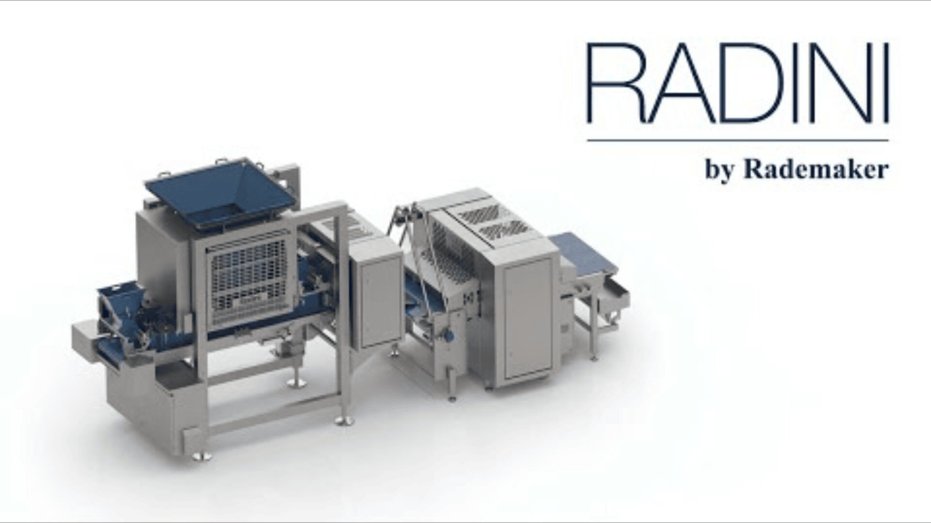 Industrielle Lebensmittelverarbeitungsmaschine mit Komponenten aus Edelstahl und Förderbändern mit der Aufschrift RADINI von Rademaker auf weißem Hintergrund.