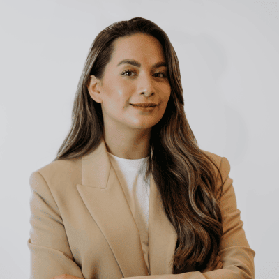 Apollonia San Contreras