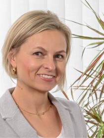 Janina Dönges