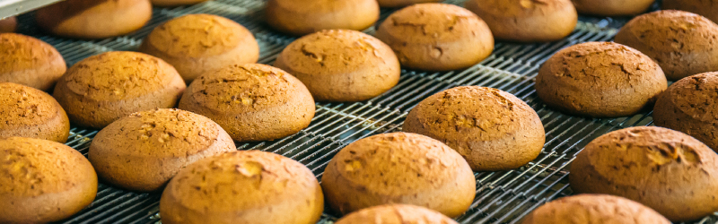 Baking cookies.jpg (0.3 MB)