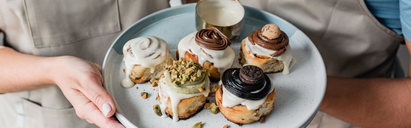 different cinnamon rolls.jpg (0.2 MB)